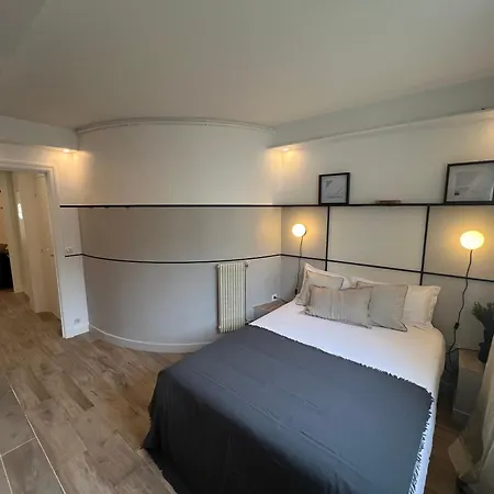 Appartamento Tour Eiffel 120 M2 Parigi